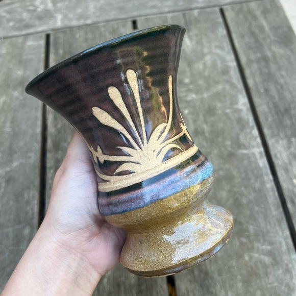 Vintage Studio Pottery Glazed Vase Signed Floral Design - Picture 2 of 9